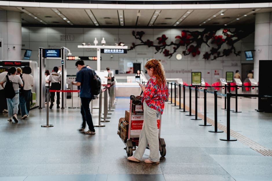 Carry-on vs checked bag: how to actually decide