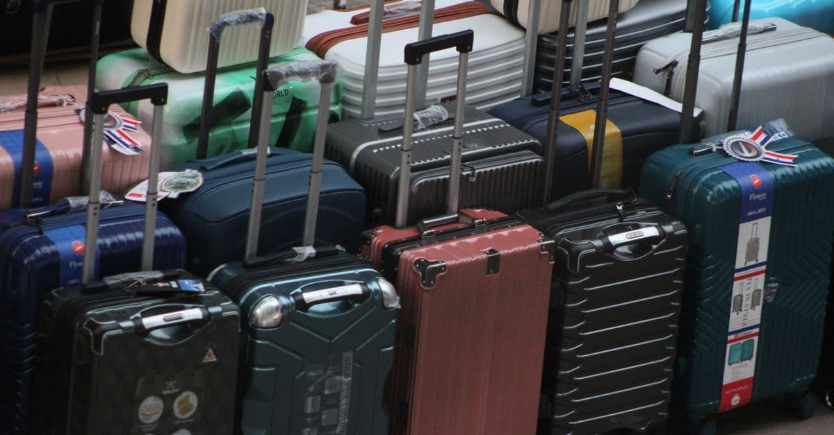 Spinner vs 2-wheel luggage