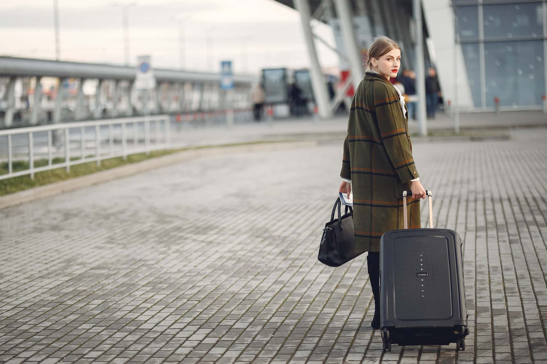 What size is a carry-on bag?